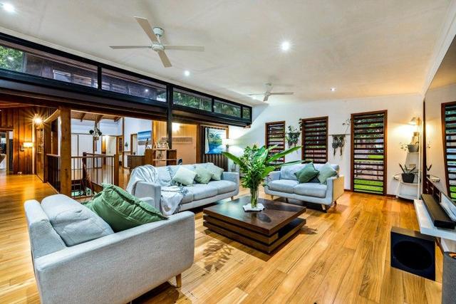 7 Birdwing Place, QLD 4878