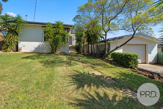 64 Nixon Cres, NSW 2650