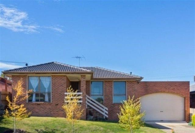 6 Briarley Court, VIC 3976
