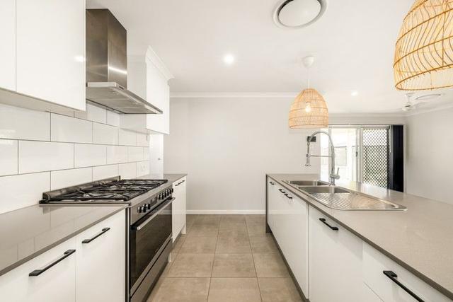 21 Goldencrest Street, QLD 4510