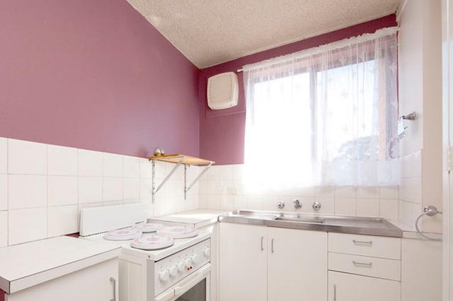 4/16 Walsh Place, ACT 2605
