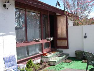 Courtyard (2004-05-21)