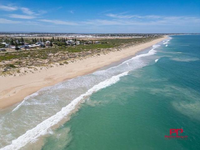 Lots 1,2,3,4,5 Dorado Street & Seashells Crescent, WA 6175