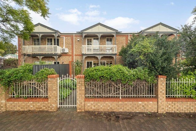 2/3 George  Street, SA 5034
