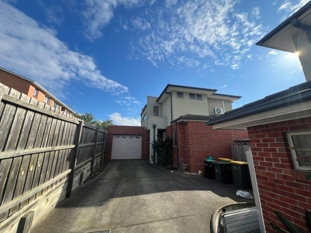 2/3 Laurel Street, VIC 3072