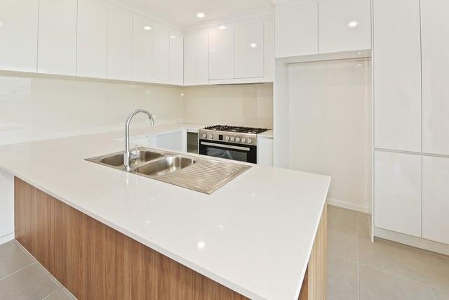 2/1 Adsett Place, QLD 4551