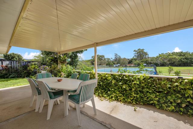 2/16 Dauphin Crescent, QLD 4226