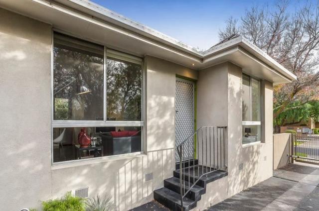 1/30 McLean Street, VIC 3055