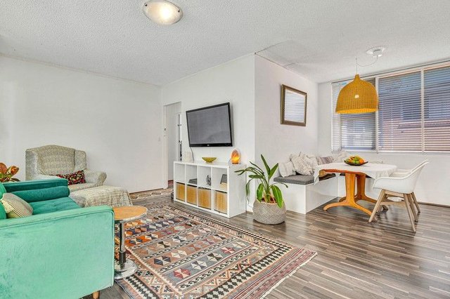 4/6 Pigott Street, NSW 2203