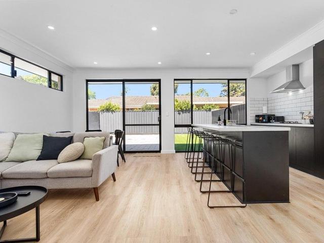 2/62 Agincourt Dr, WA 6058