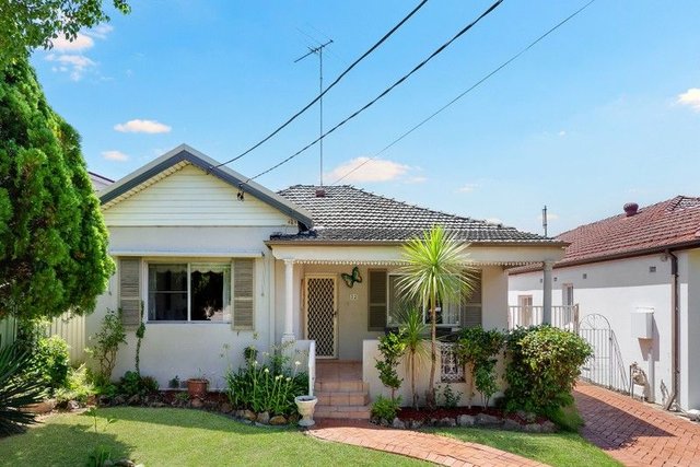 32 Holmwood Avenue, NSW 2136