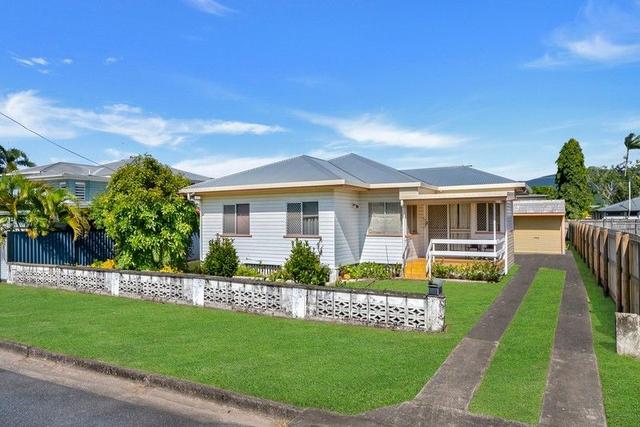 29 Collinson Street, QLD 4870