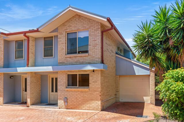 4/16 Paton Street, NSW 2256