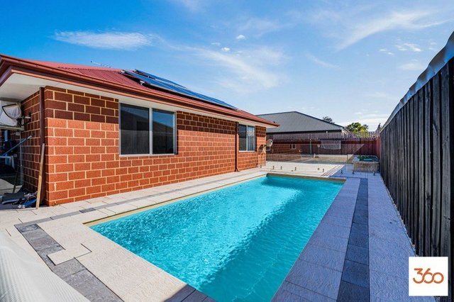 8 Slade Avenue, WA 6069