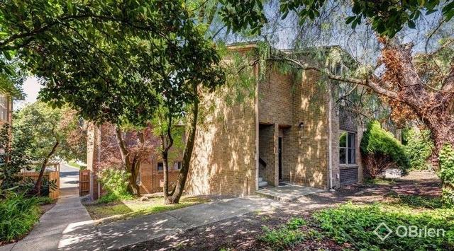2/596-598 Middleborough  Road, VIC 3130