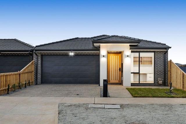 11 Paskas Drive, VIC 3336