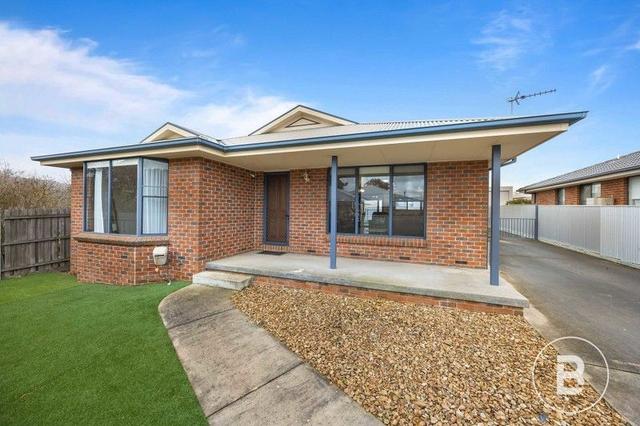 2/27 High  Street, VIC 3377