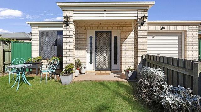 3/2 Swallow Crt, QLD 4350