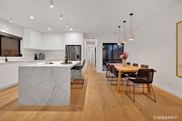 5a Eames Avenue, VIC 3012