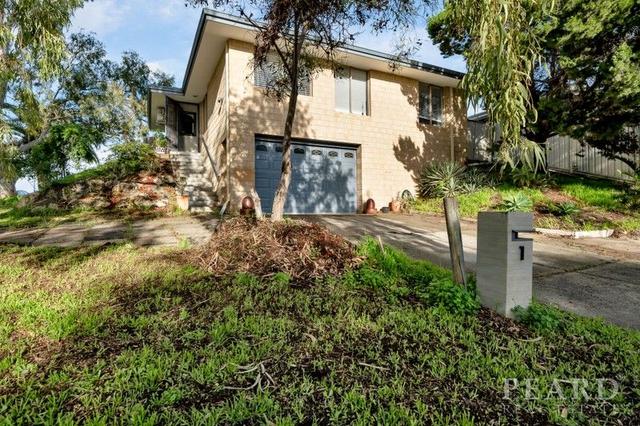 1 Seaview Place, WA 6030