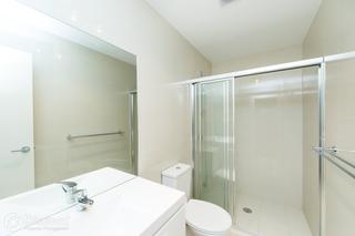 Bathroom (2016-07-14)