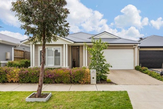 14 Sheepyard Way, VIC 3427