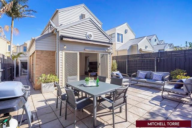 24 Tiller Lane, VIC 3197