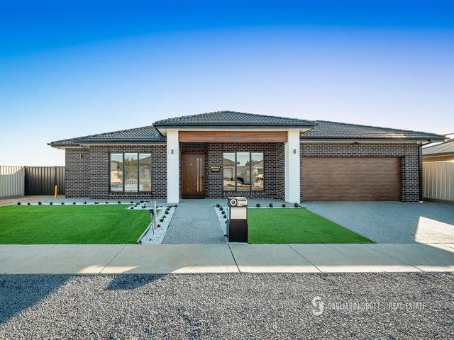 14 Hart Crescent, VIC 3631