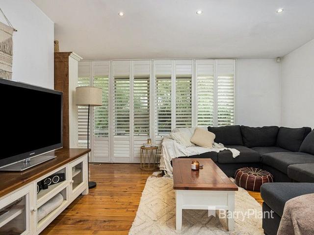 1/18 Johnson Street, VIC 3940