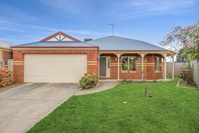 8 Falkirk Place, VIC 3224