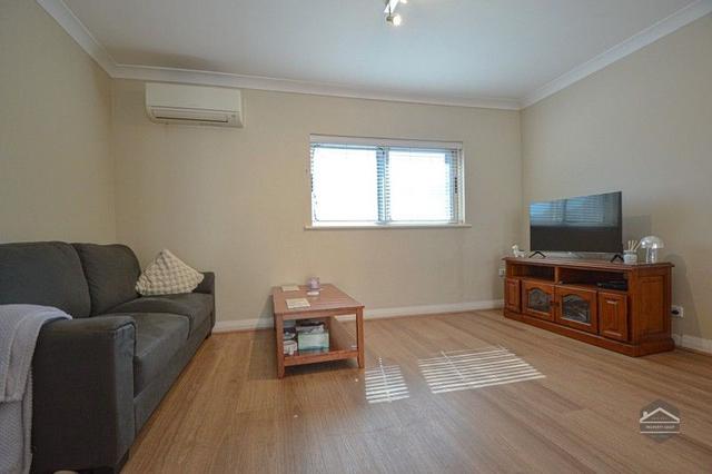 1/4 Clam Court, WA 6722