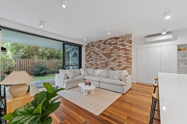1 Hart Street, QLD 4214