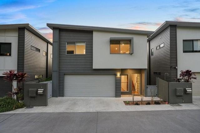 4 Midview Court, QLD 4223