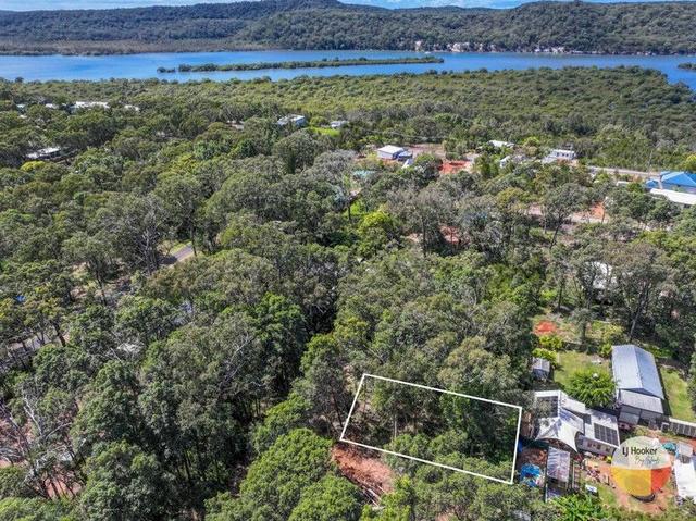 60 Cook Ave, QLD 4184