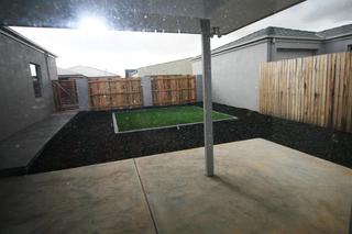 Entertaining area (2012-06-04)