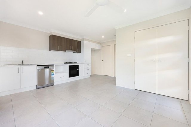 2/27 Idyllic St, NSW 2340