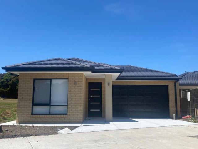 10 Prosperous Way, VIC 3977