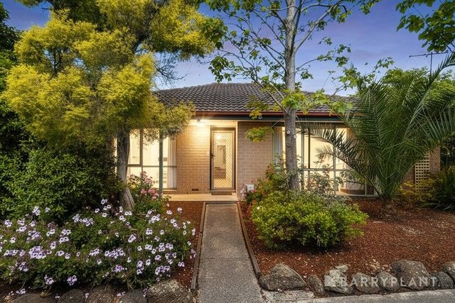 1/54 Pine Crescent, VIC 3155