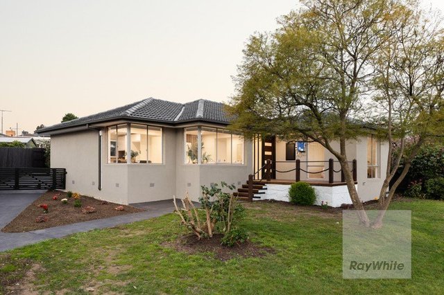 5 Moreton Crescent, VIC 3083