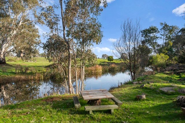575 Old Tolmie Road, VIC 3722
