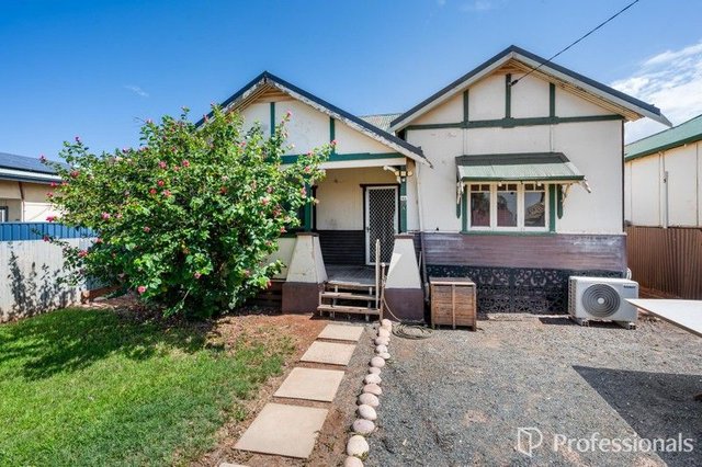 10A Holmes Street, WA 6432
