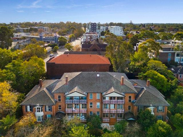 9/2-6 Russell Avenue, NSW 2070