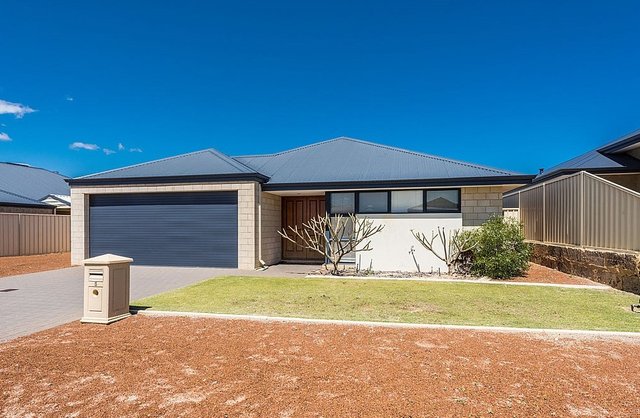 5 Waterwitch Outlook, WA 6530