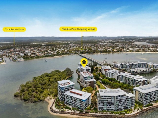 30302/2 Ephraim Island, QLD 4216