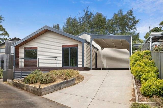 2/4 Elsbeth  Court, VIC 3460