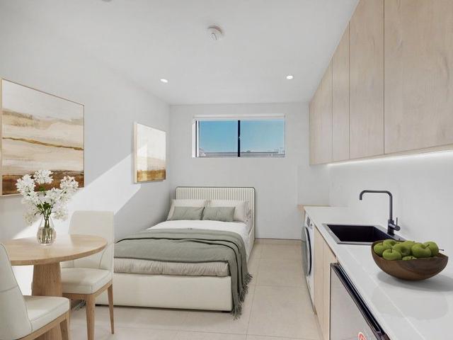 9/27 Allison Road, NSW 2161