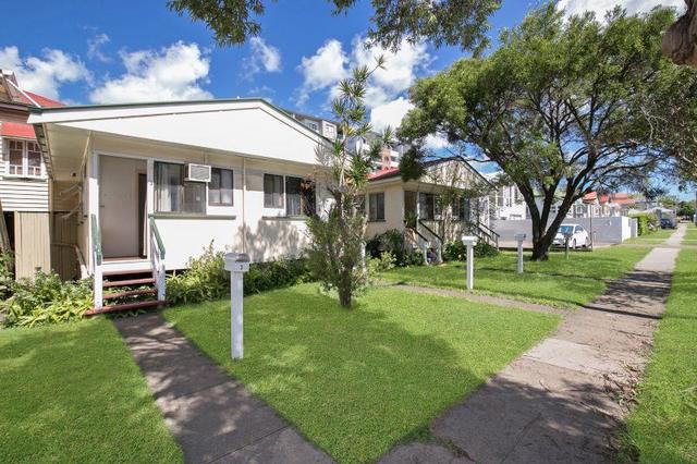 2/14 Nundah, QLD 4012