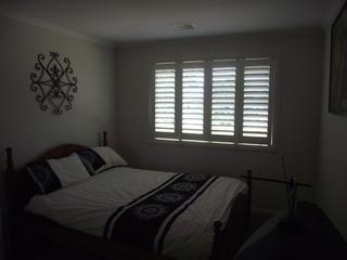 Bedroom 2 (2011-11-18)