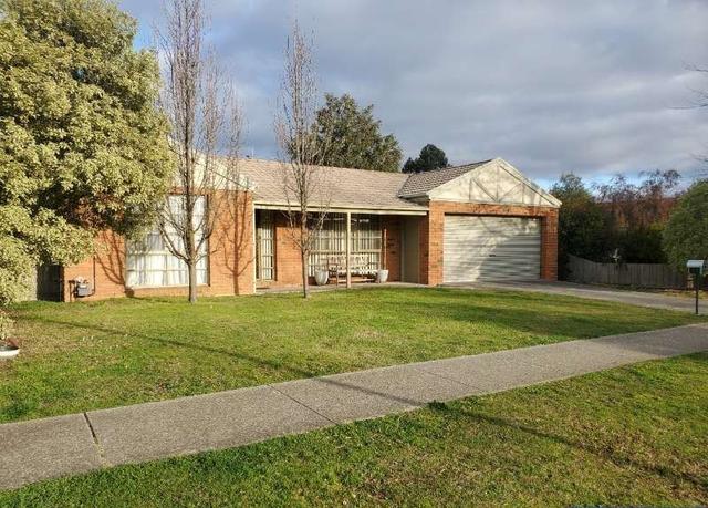3 Sunny Park Close, VIC 3437