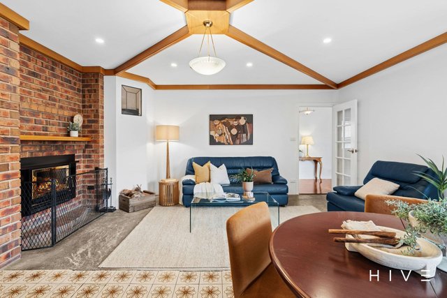 66 Namatjira Drive, ACT 2611